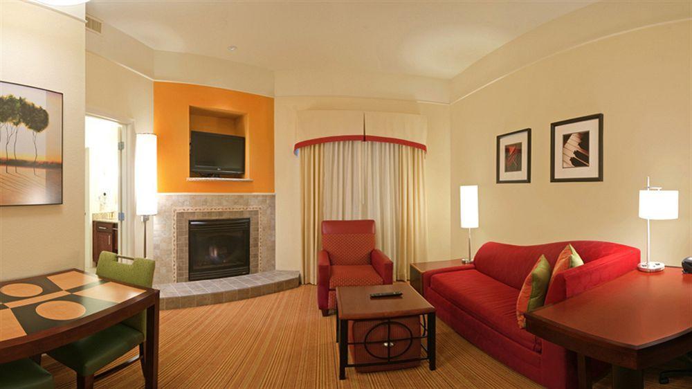Residence Inn By Marriott Lincoln South Εξωτερικό φωτογραφία